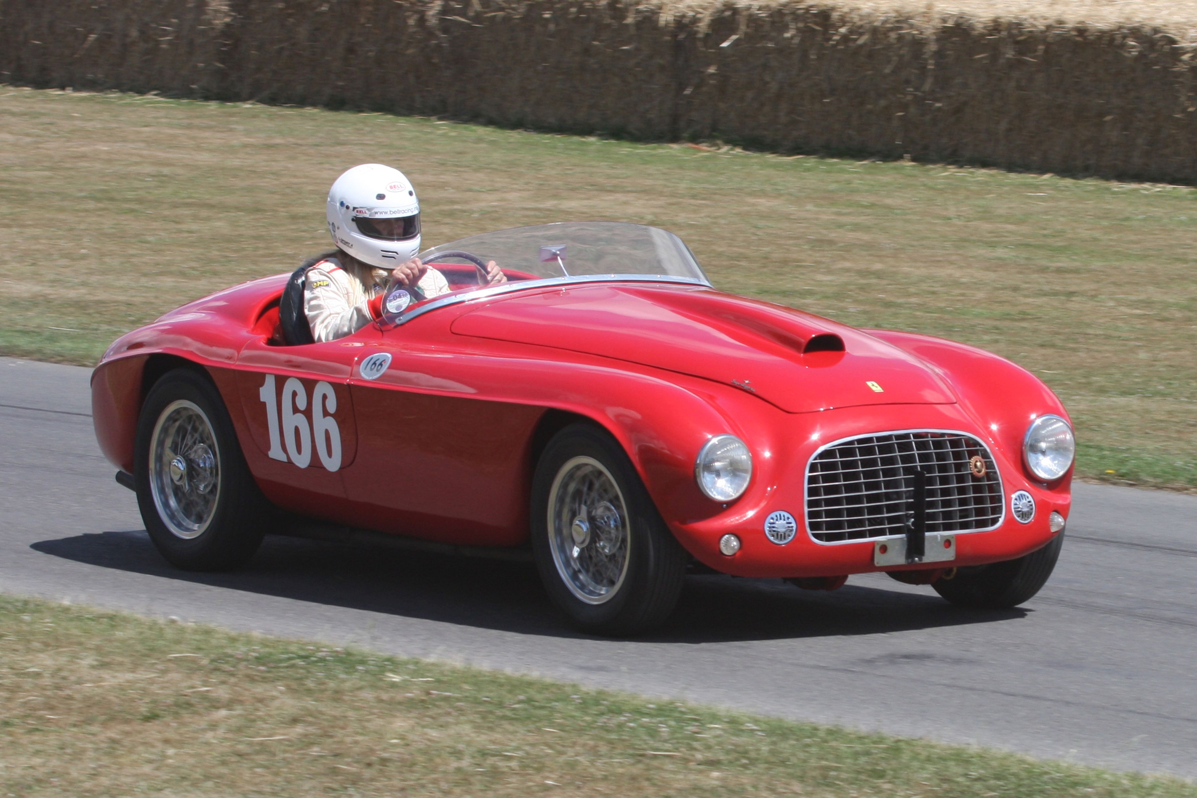 1950_Ferrari_166_MM_Barchetta_-_Flickr_-_exfordy.jpg