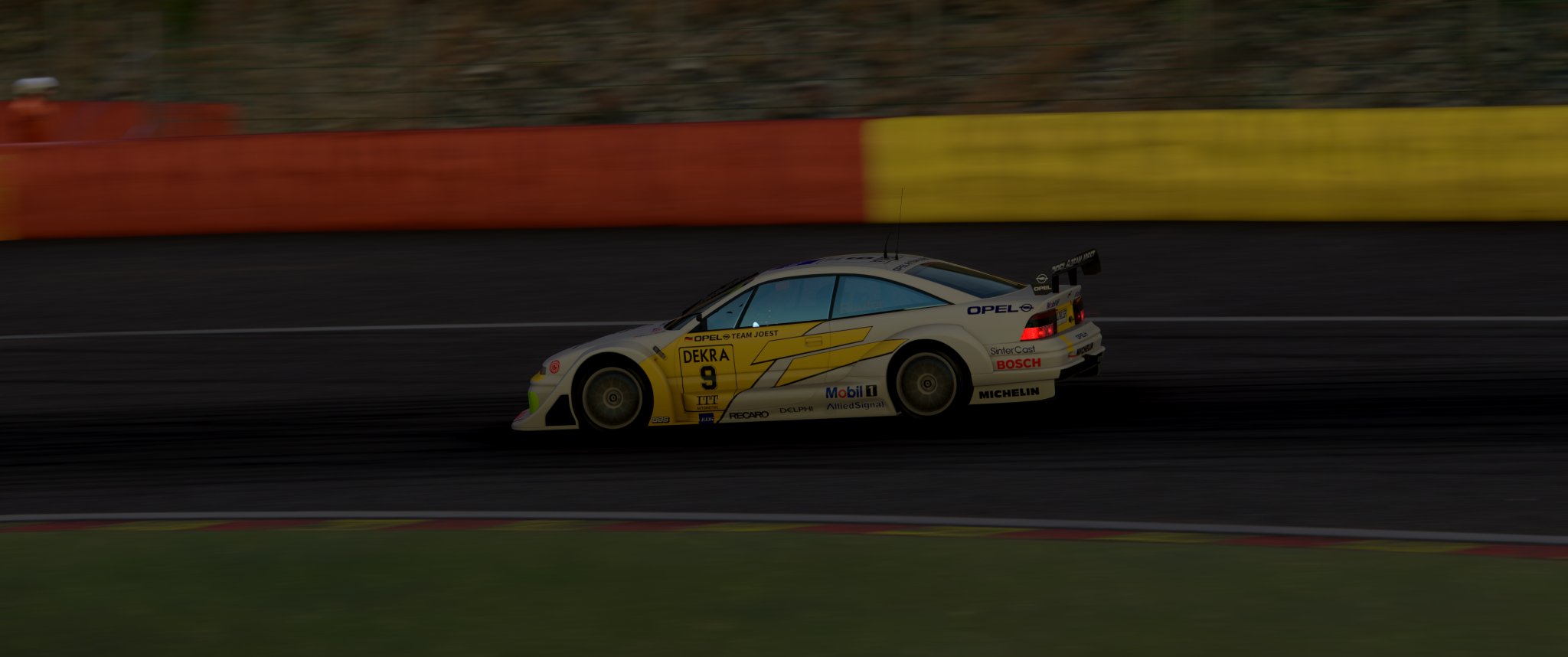 20240912-233548-spa-f302_opel_calibra_dtm_95.jpg