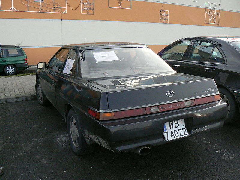 800px-Black_Subaru_XT6_-_002.jpg