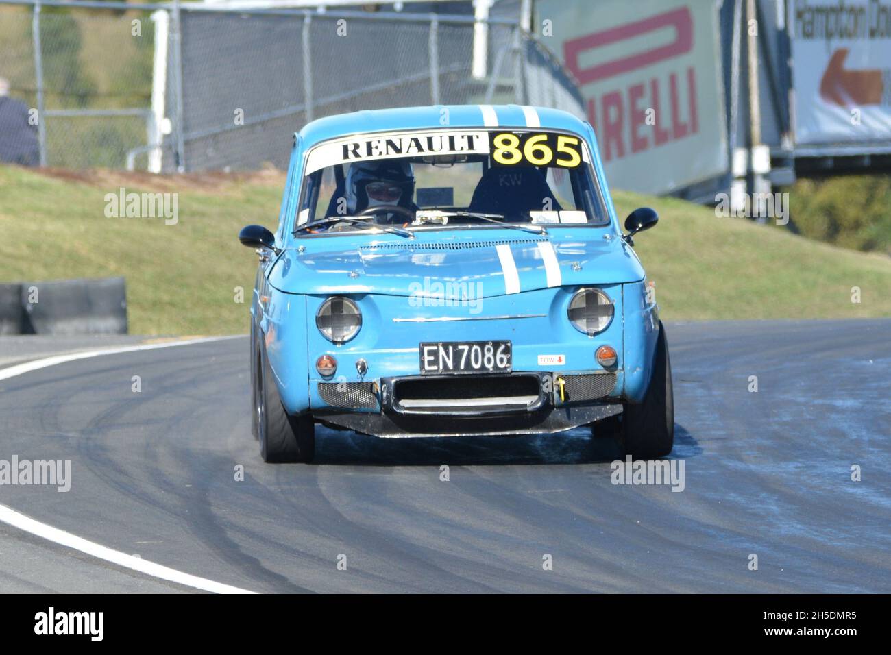 865-renault-gordini-at-hampton-downs-2H5DMR5.jpg