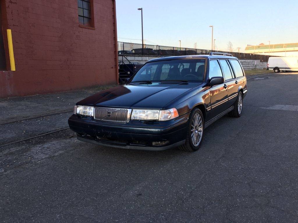 95_volvo_960_newman.jpg