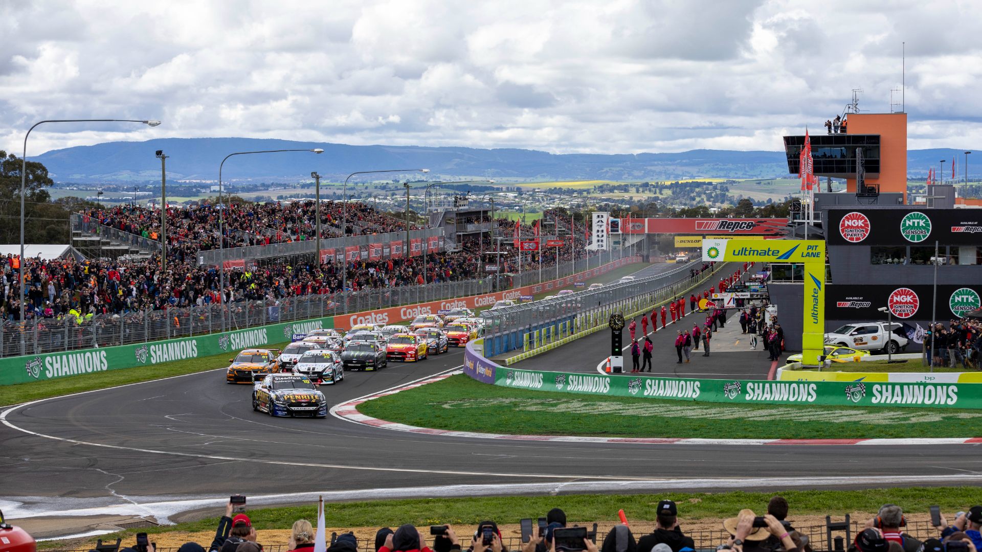 Bathurst-1000-2024-Hell-Corner.jpg