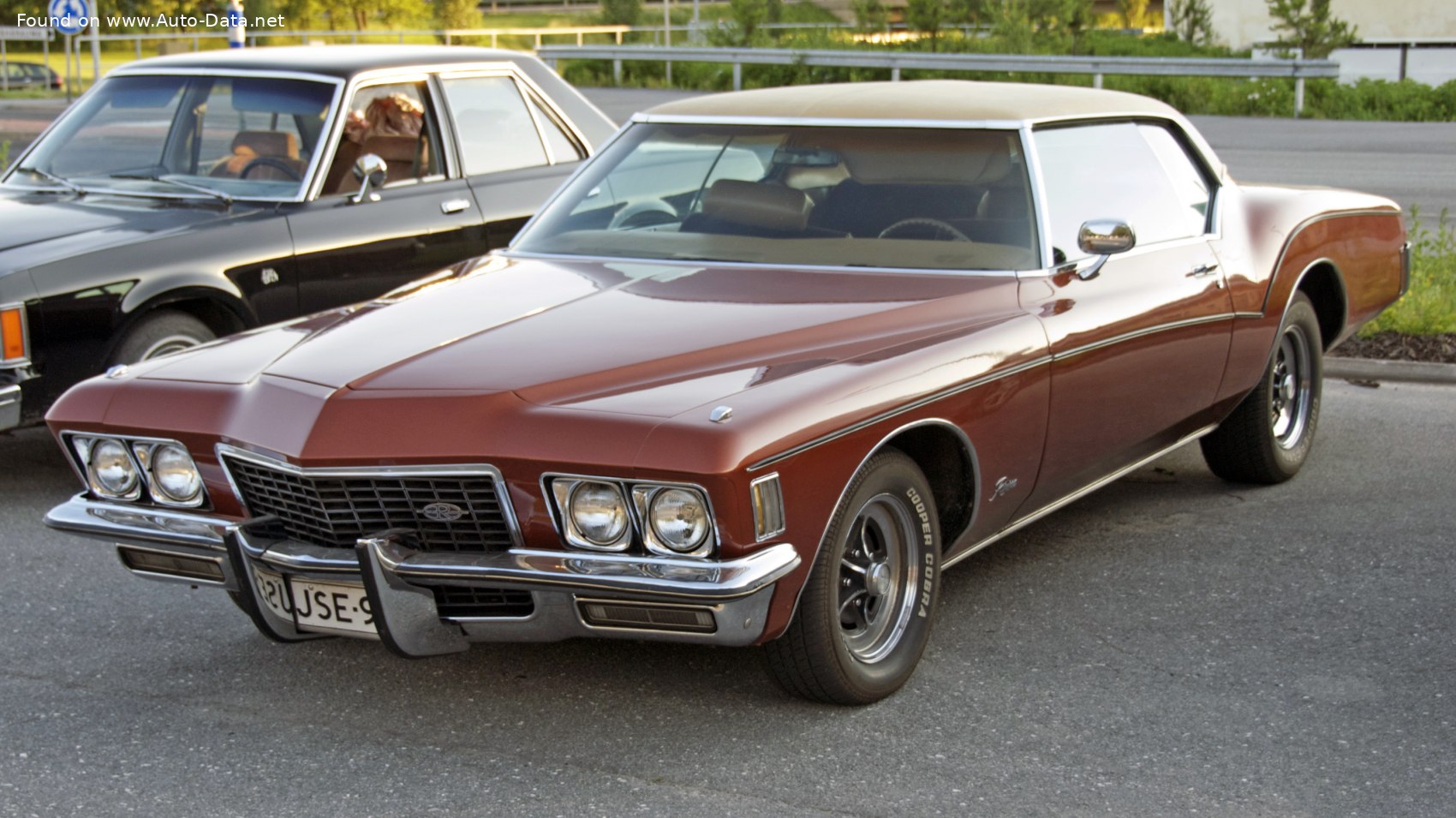 Buick-Riviera-III.jpg