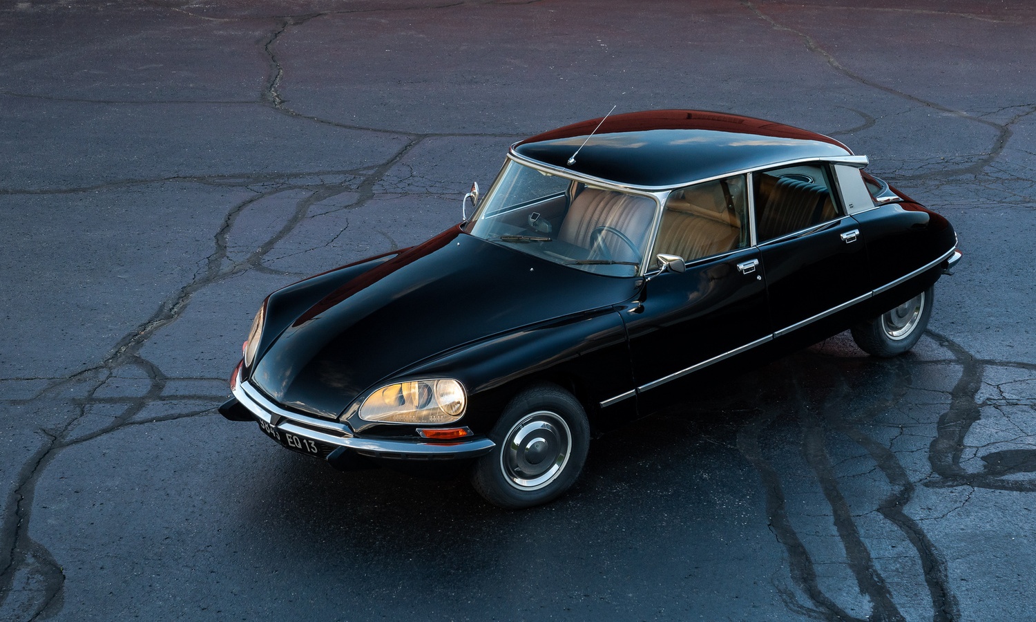 Citroën-DS-21-1972.jpg