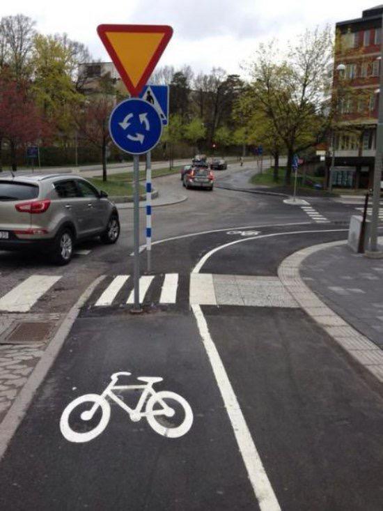 Cycle lane designer, You Had One Job.jpg