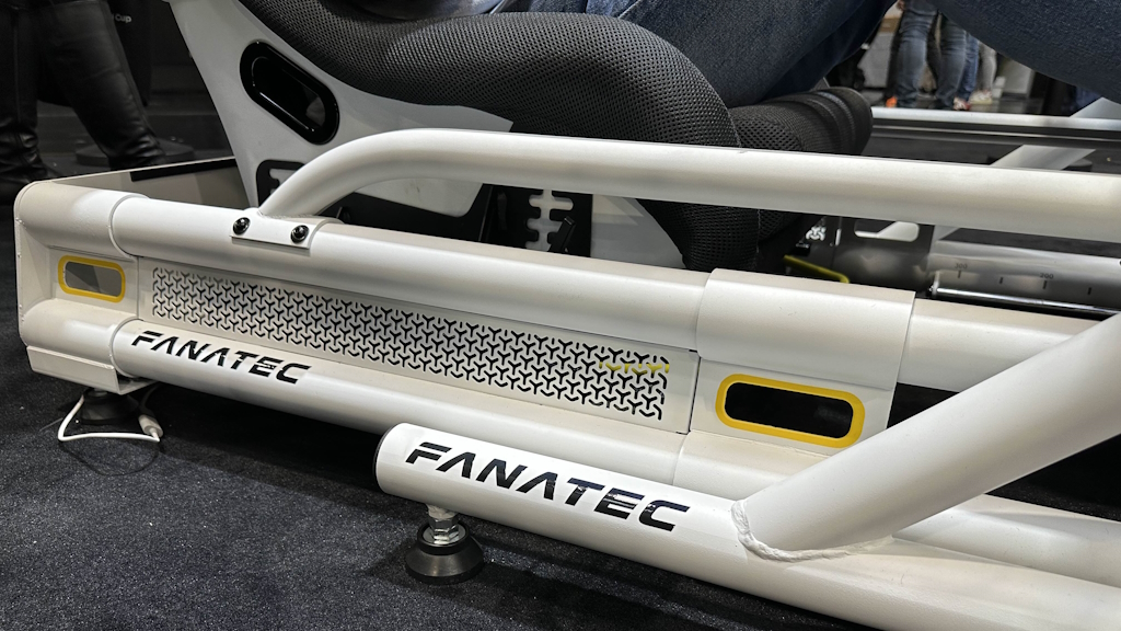 Fanatec-Corsair-Rig.jpg