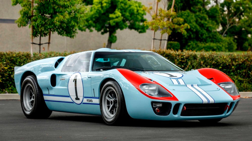 gt40mkii01.jpg