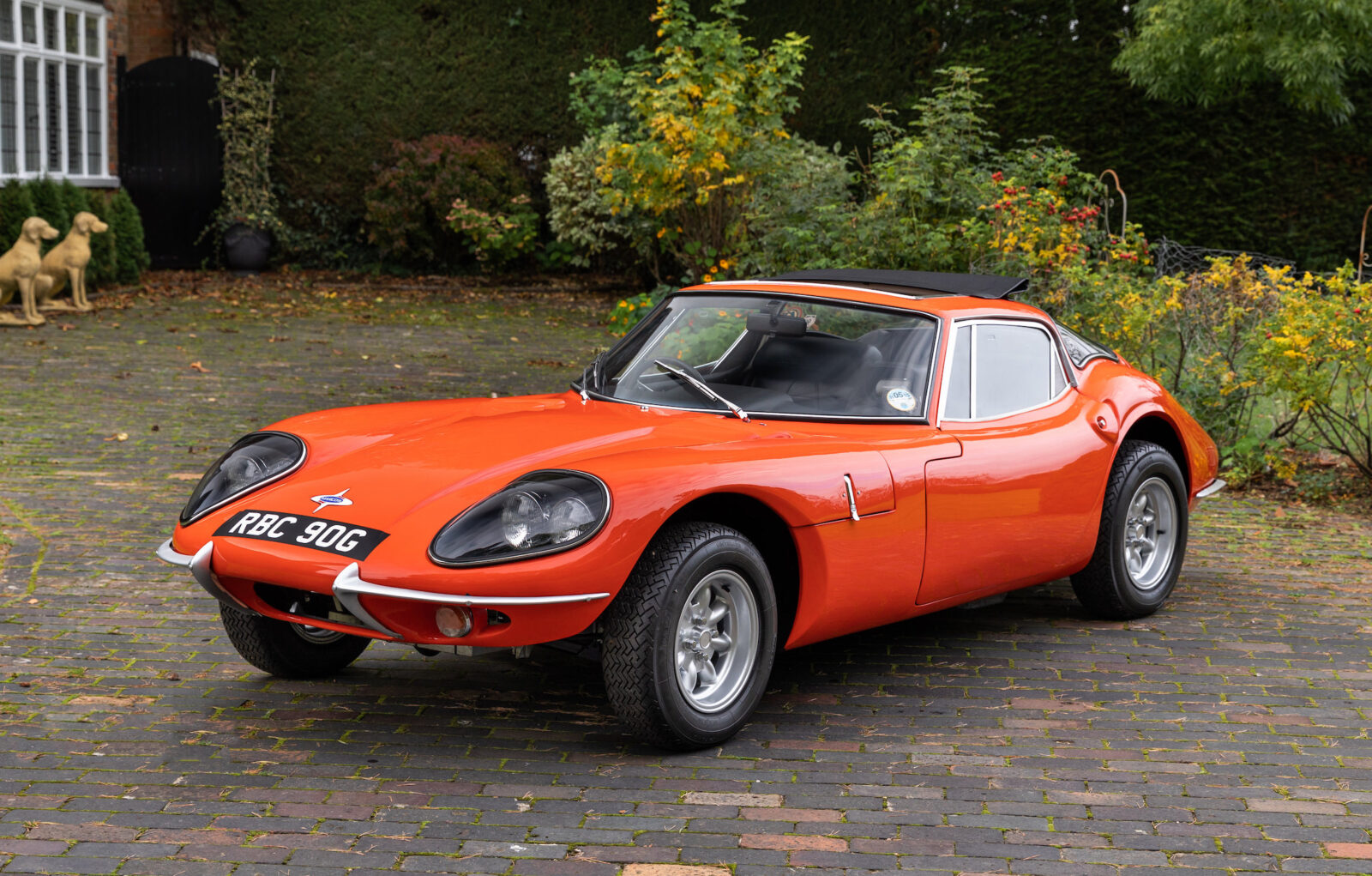 Marcos 1600 GT 1969.jpg