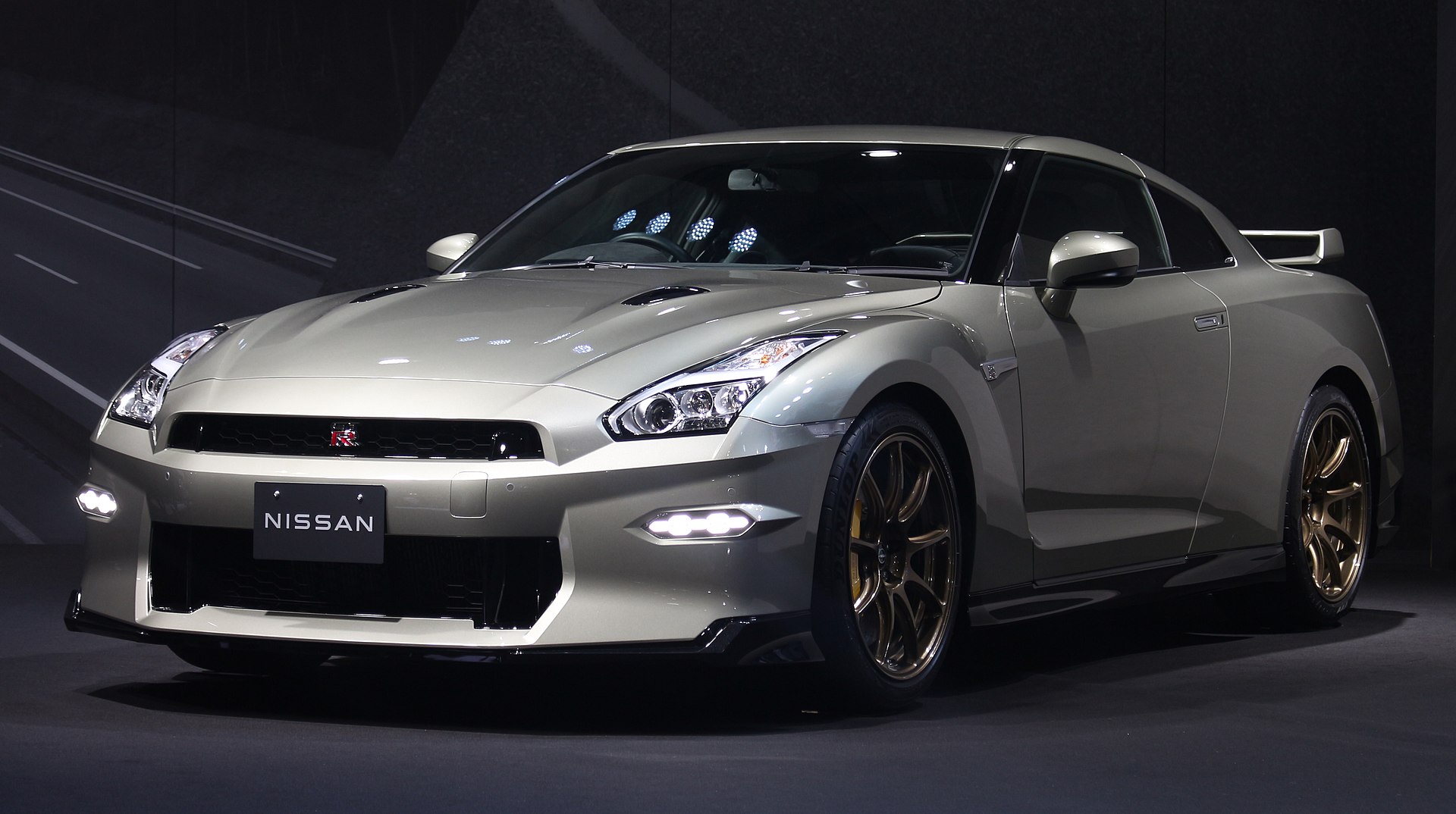 Nissan GTR 2024.jpg