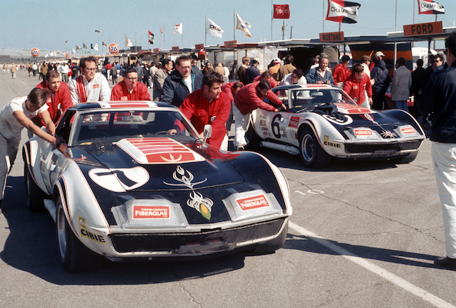 OCFDAYTONA1970CorvettesGrid.jpeg