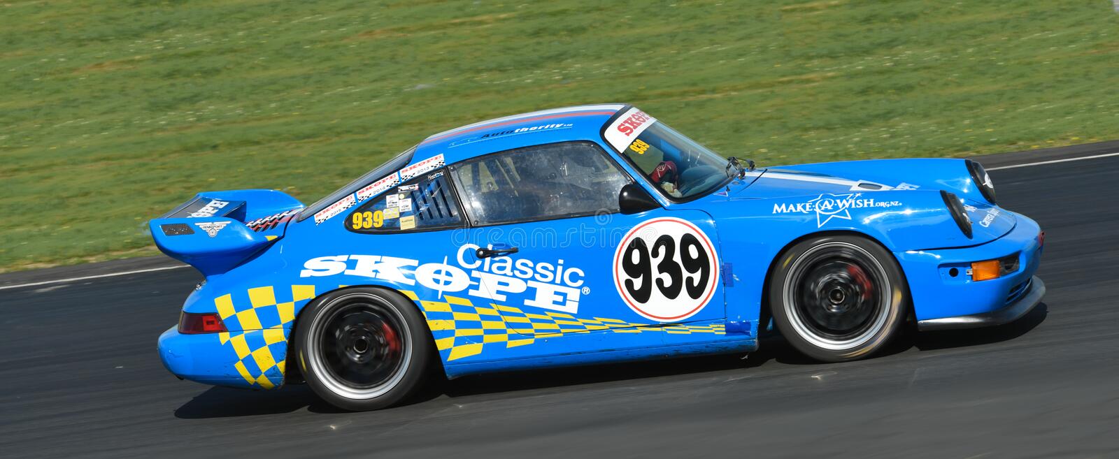 porsche-cs-race-car-c-racing-track-hampton-downs-raceway-festival-motor-racing-event-january-6...jpg