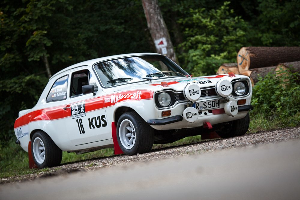 Robb-Pritchard-Ford-Escort-RS1600-9-1000x667.jpg