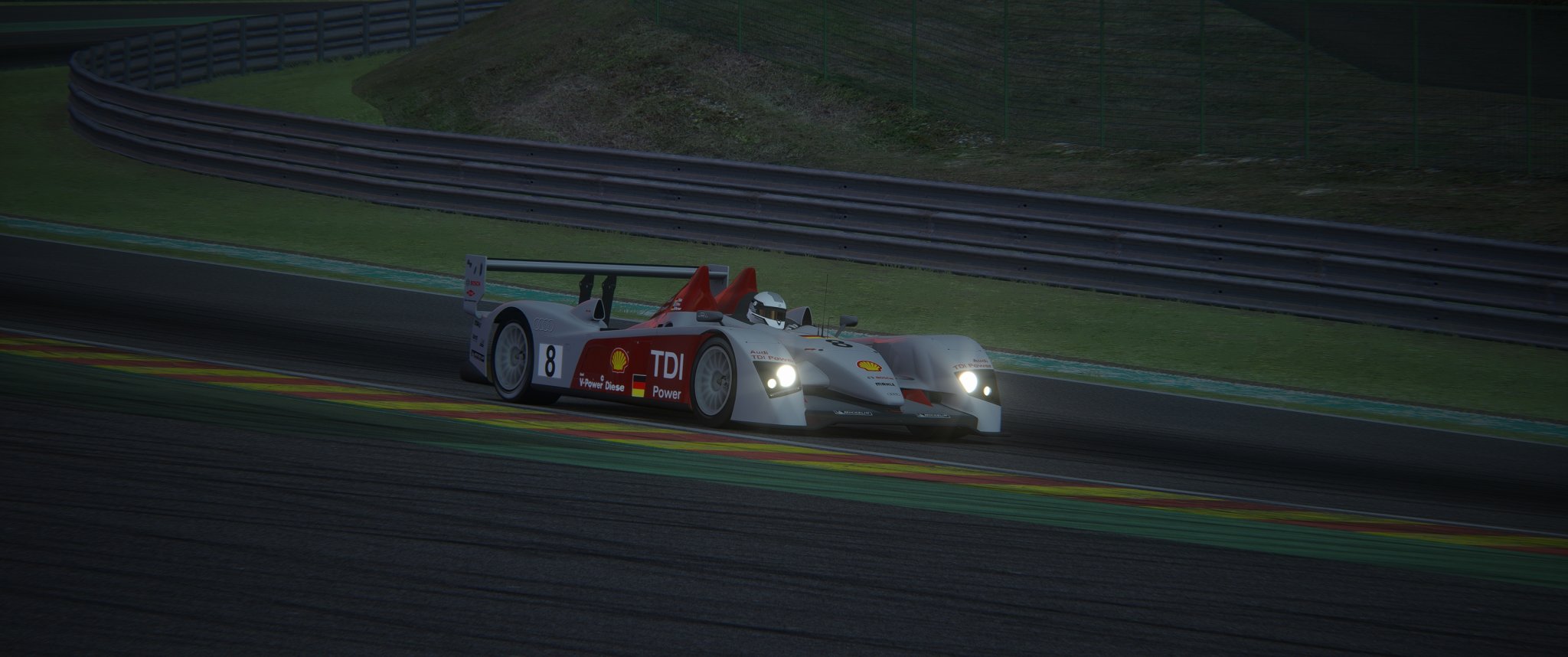 Screenshot_f302_audi_r10_tdi_2006_spa_17-6-124-21-33-53.jpg