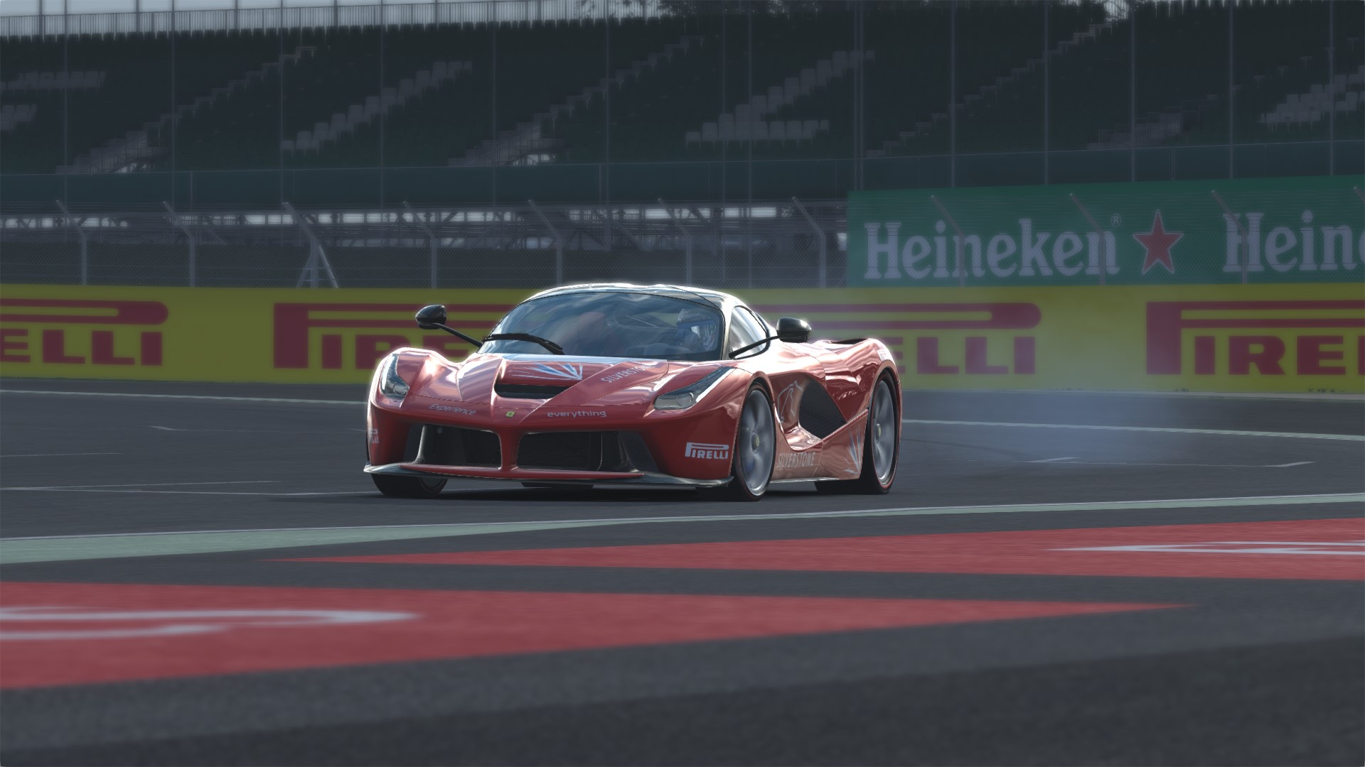 Screenshot_ferrari_laferrari_ks_silverstone_18-3-120-10-59-43.jpg