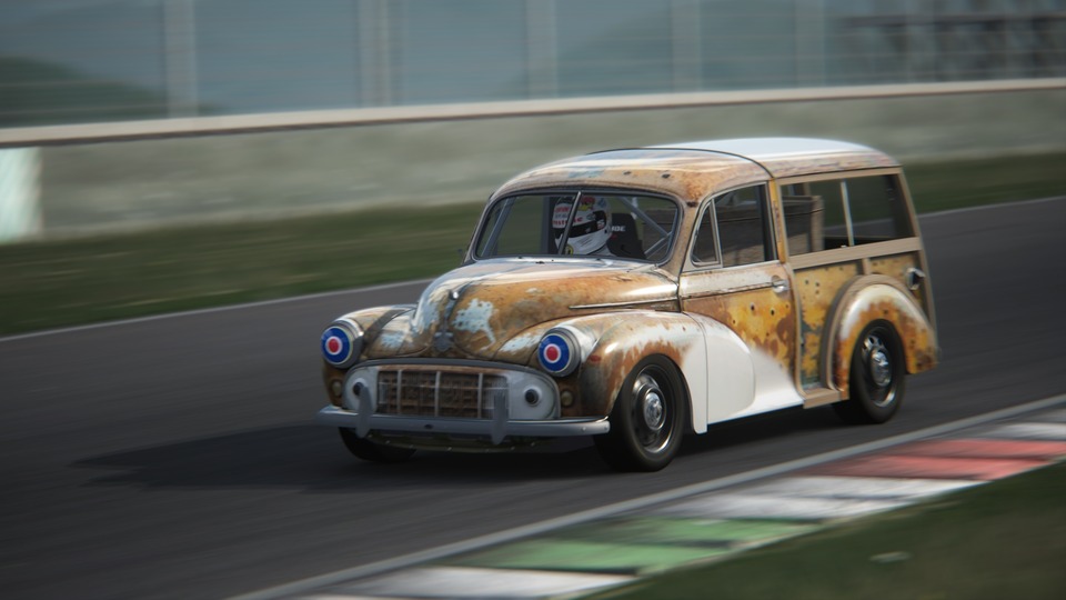 Screenshot_morris_minor_traveller_mugello_6-10-124-23-14-25.jpg