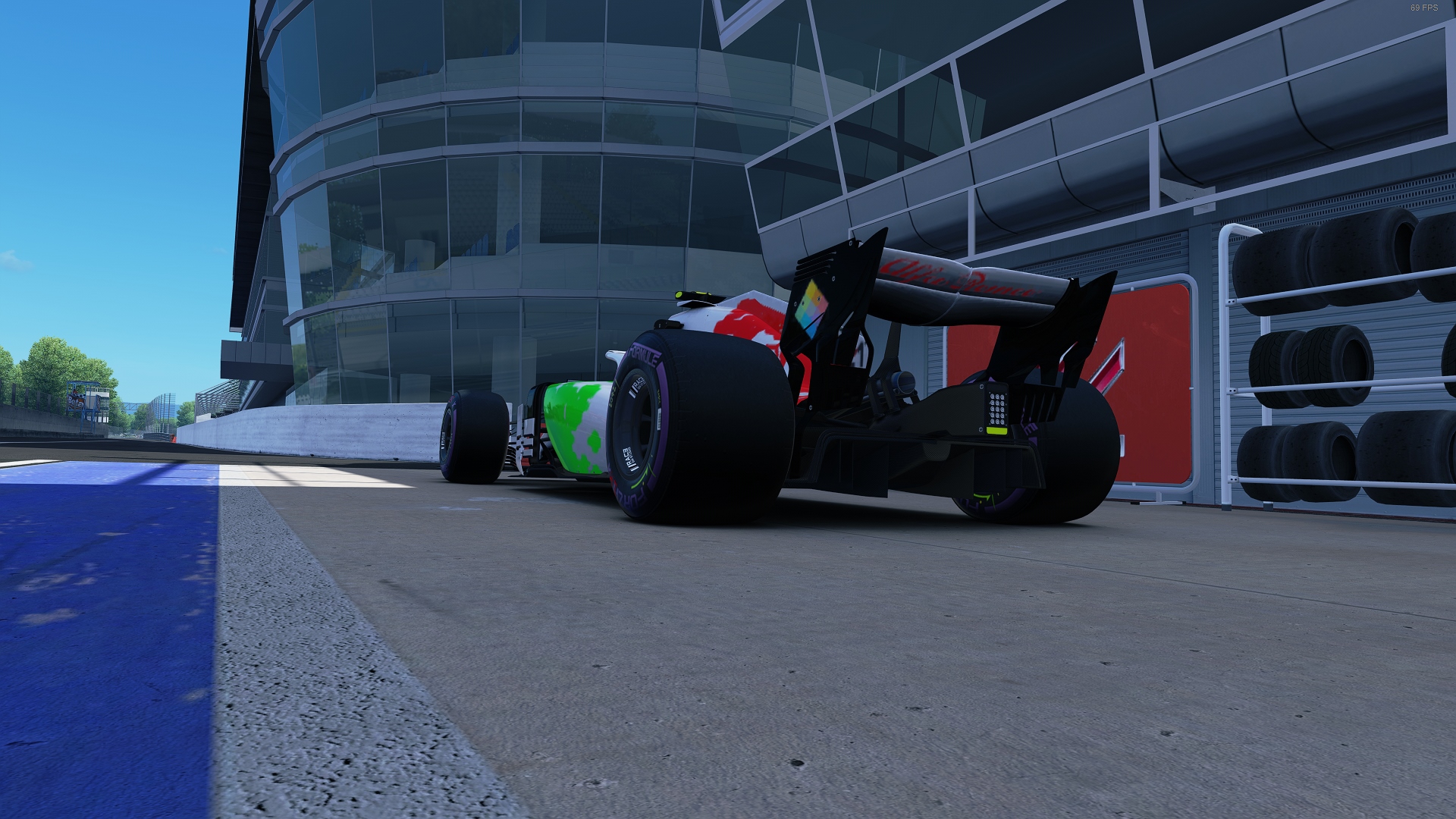 Screenshot_rss_formula_hybrid_2018_monza_5-5-120-12-17-13.jpg