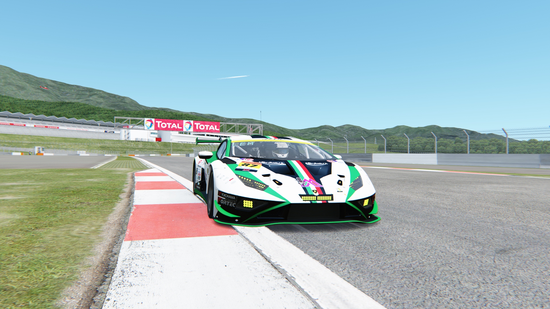 Screenshot_rss_gtm_lanzo_v10_evo2_rt_fuji_speedway_5-7-124-12-40-24.jpg