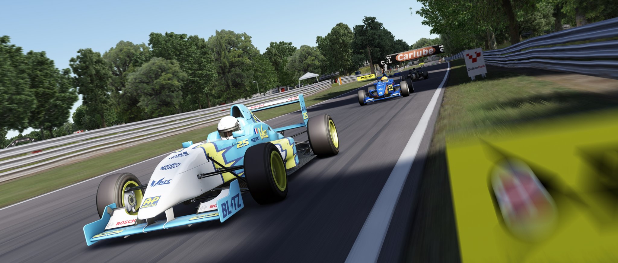 Screenshot_tatuusfa1_fr2.0_oulton_park_15-1-122-9-26-15.jpg