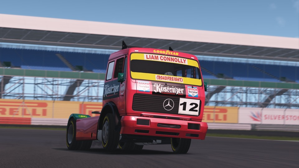 Screenshot_vtrc_mercedes_retro_ks_silverstone_4-8-124-14-53-51.jpg