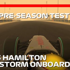 When a Sandstorm hits the F1 2009 Pre-Season Testing | Lewis Hamilton Onboard | #assettocorsa