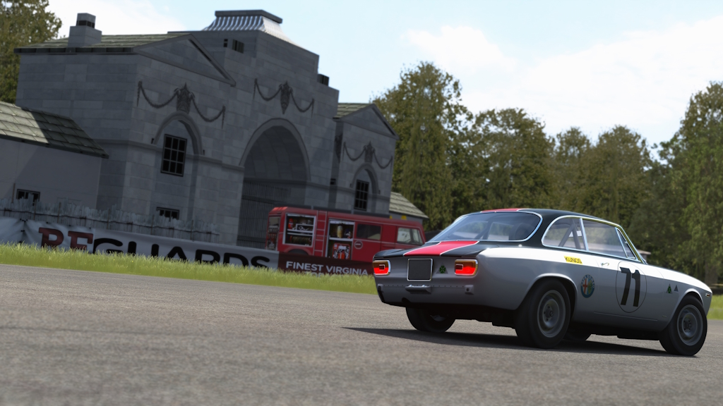 Assetto-Corsa-Mod-Oulton-Park-1967.jpg