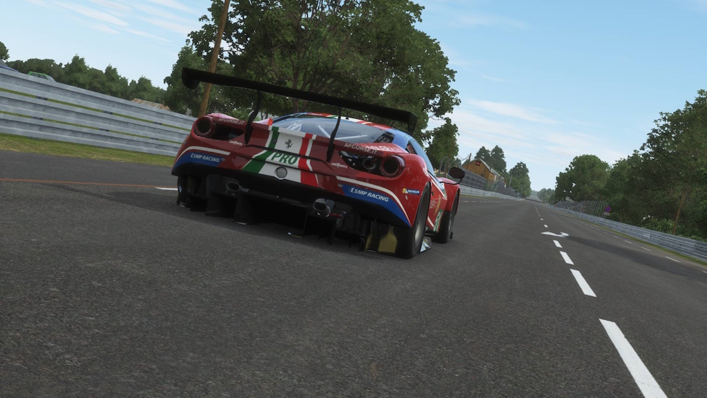 rFactor-2-Ferrari-Le-Mans-License-Expiring.jpg