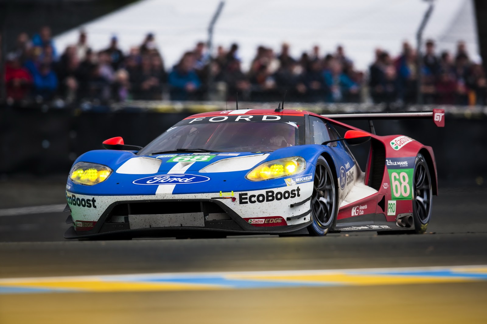 ford-gt-wins-2016-lemans24hr-3.jpg