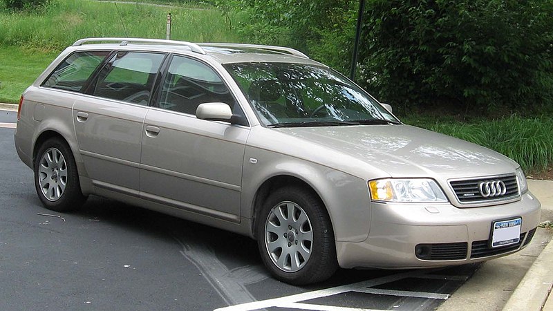 800px-C5-Audi-A6-wagon.jpg