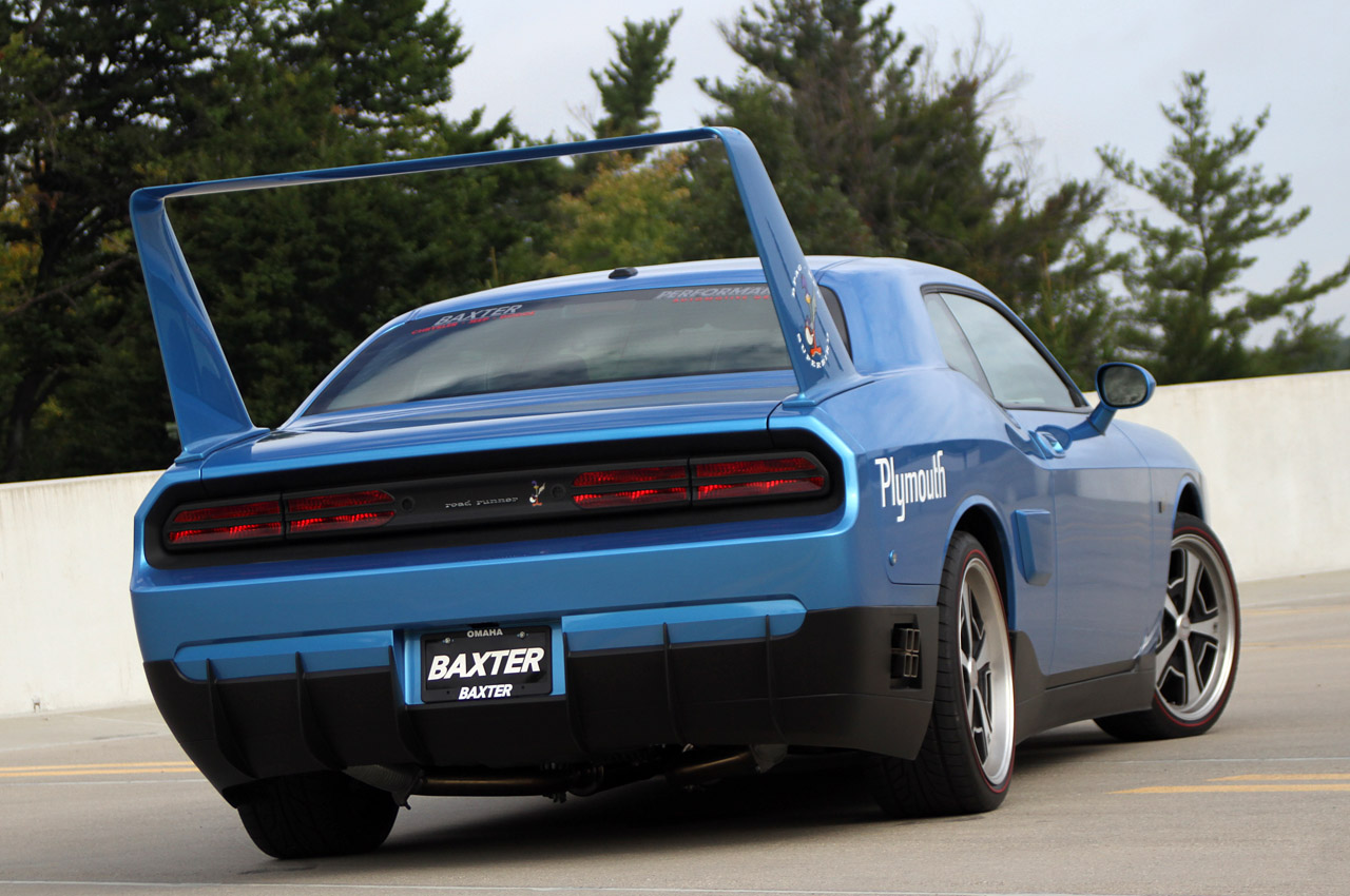 04-hpp-richard-petty-superbird.jpg