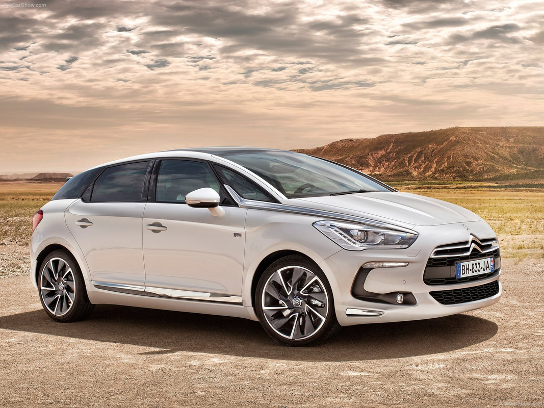 Citroen_DS5_mp17_pic_83623.jpg