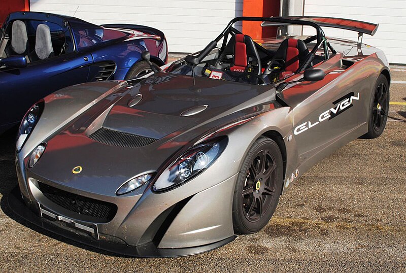 800px-Lotus_2-Eleven_Zolder.jpg