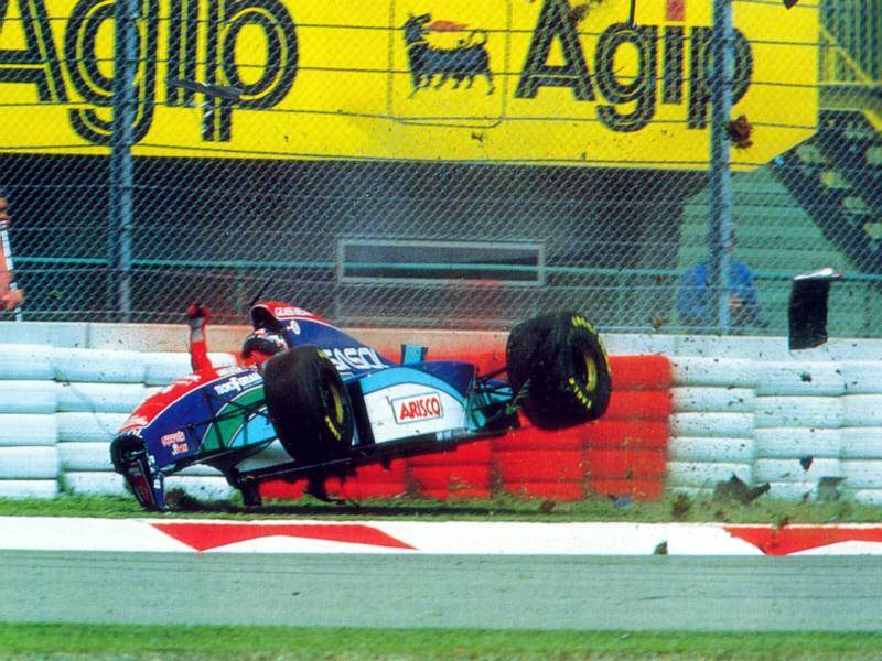 rubens_barrichello_1994_san_marino_gp_imola_crash_lq.jpg