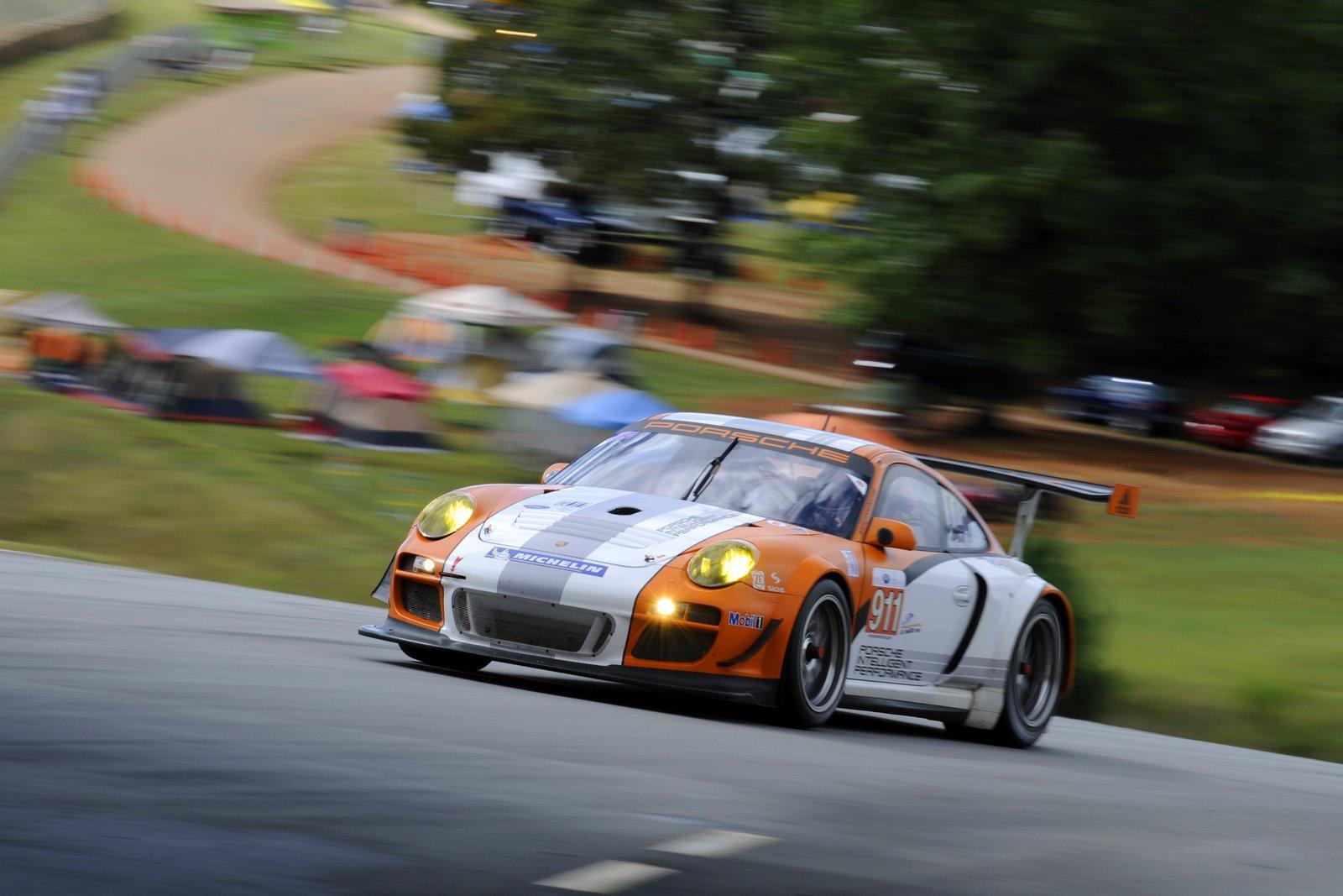 Porsche 911 GT3 R Hybrid (2010) - picture 9 of 30