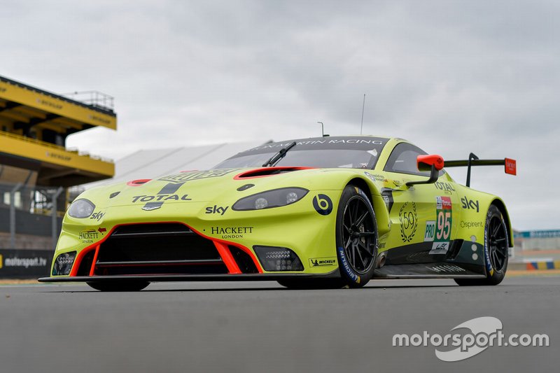 95-aston-martin-racing-aston-m-1.jpg