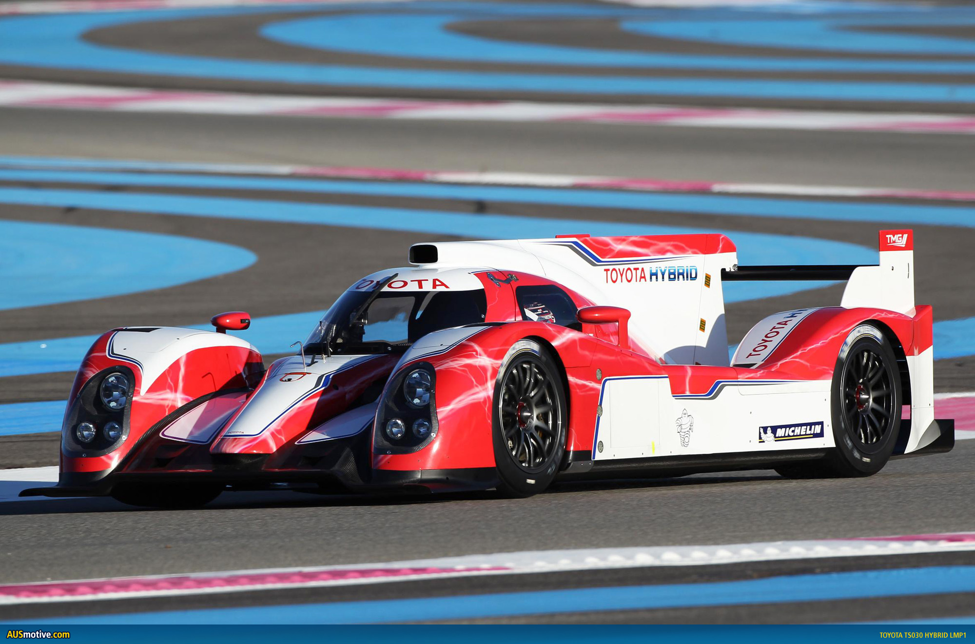 Toyota-LMP1-hybrid-01.jpg