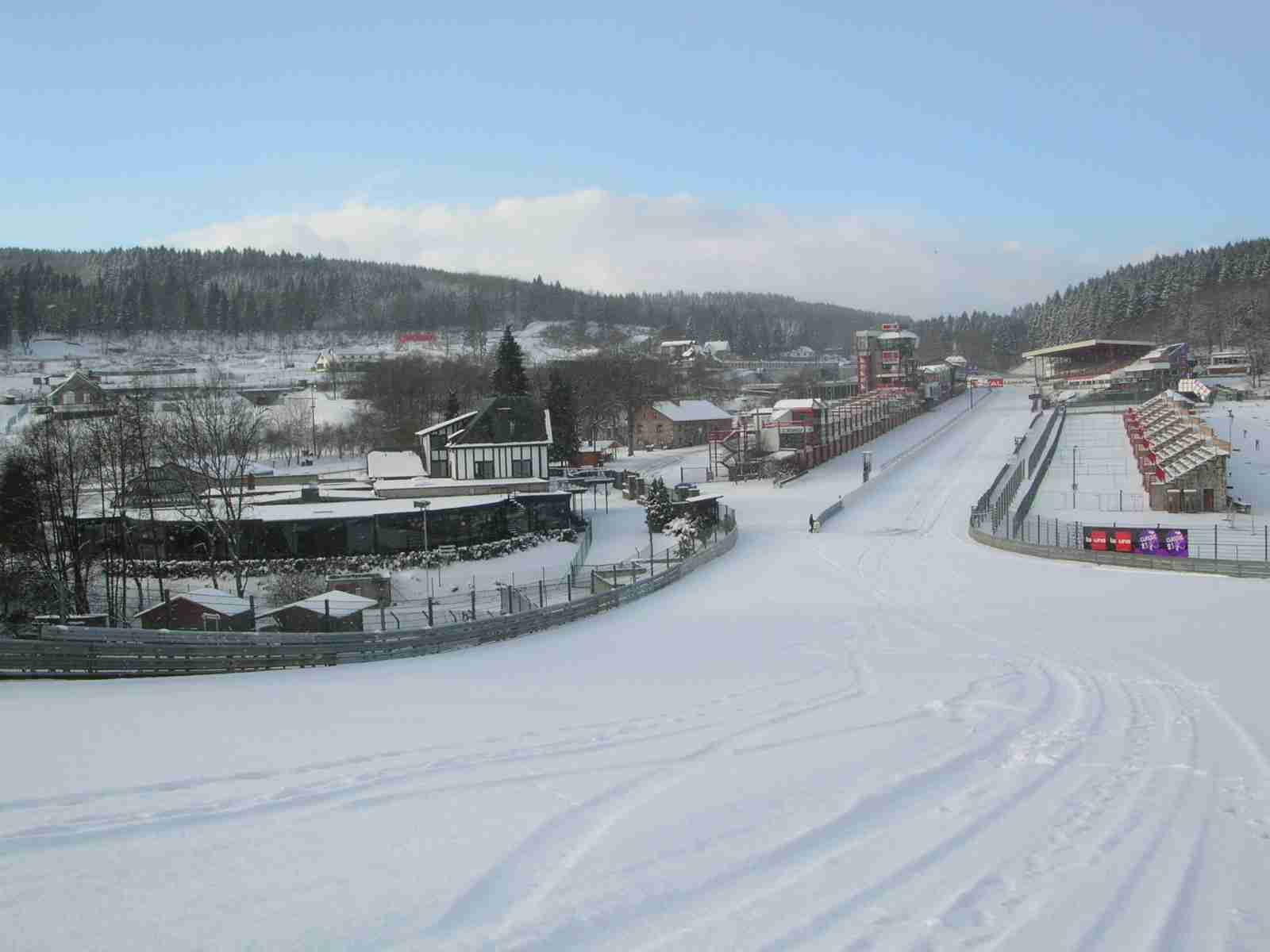 ge-top-eau-rouge.jpg