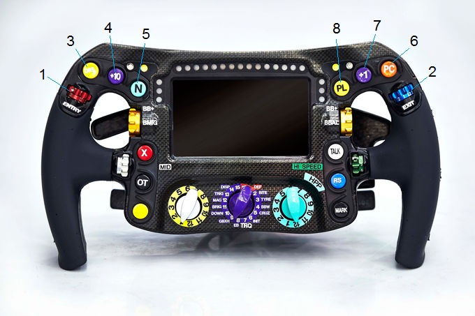 w05-steering-wheel-1-8.jpg