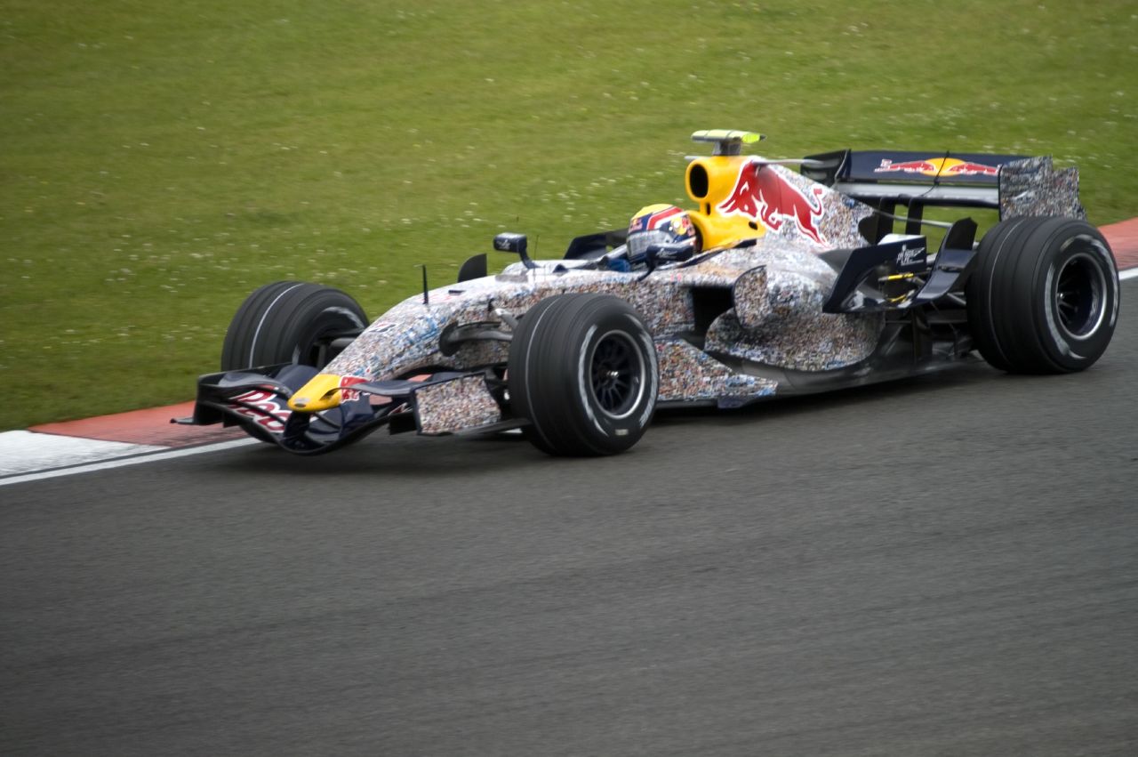 Mark_Webber_2007_Britain_2.jpg