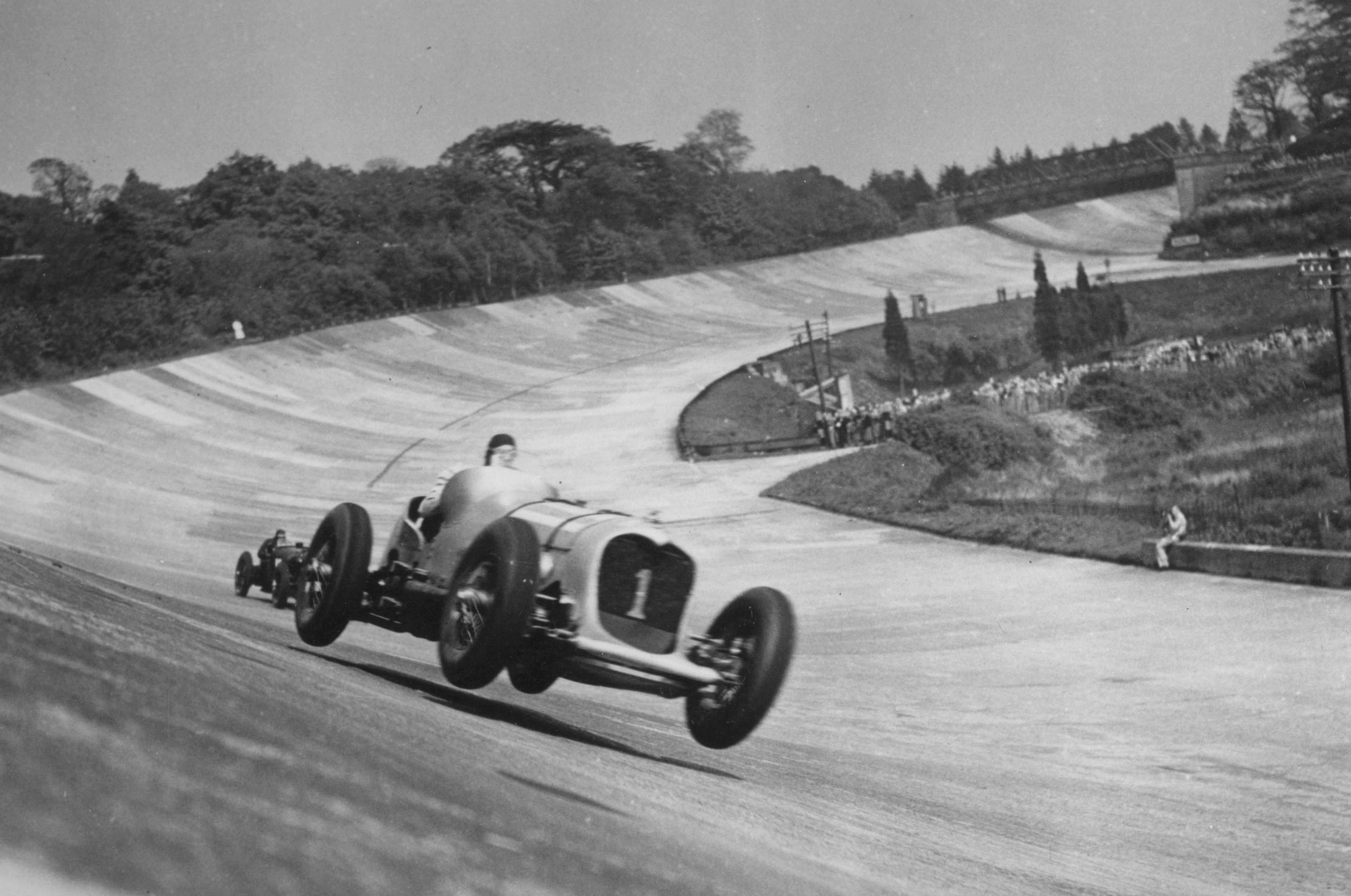 brooklands-racedepartmentcom.jpg