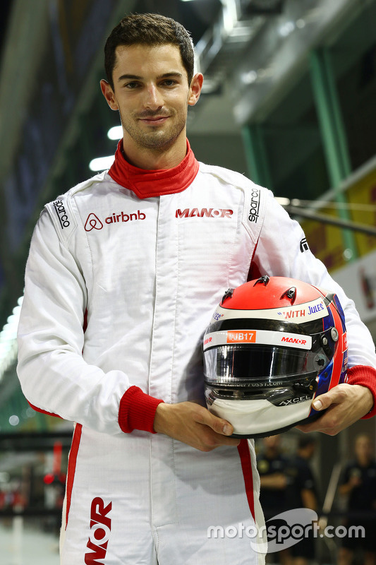 f1-singapore-gp-2015-alexander-rossi-manor-f1-team.jpg